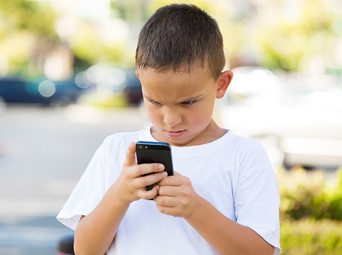 Mobile technology to keep students connected and safe